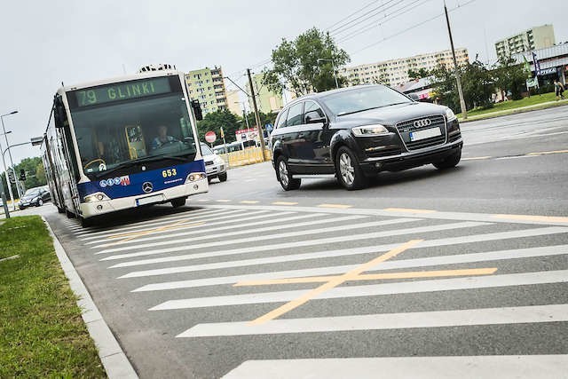 Tymczasowy buspas na ulicy Wojska Polskiego może stać się przyczyną kłopotów dla wielu kierowców.