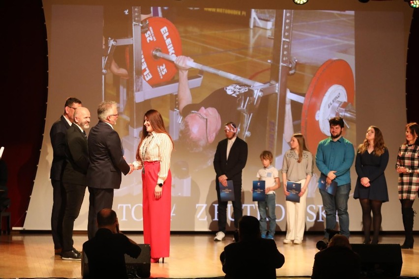 Prezydent Knurowa nagrodził sportowców i artystów