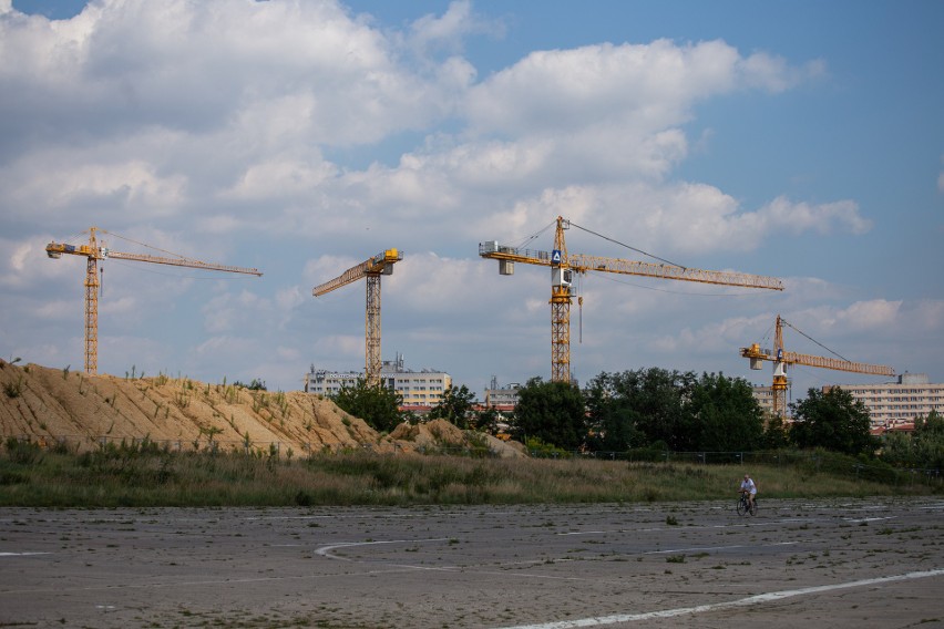 Kraków. Budowa Cogiteonu. Prace postępują. Kiedy zakończenie?