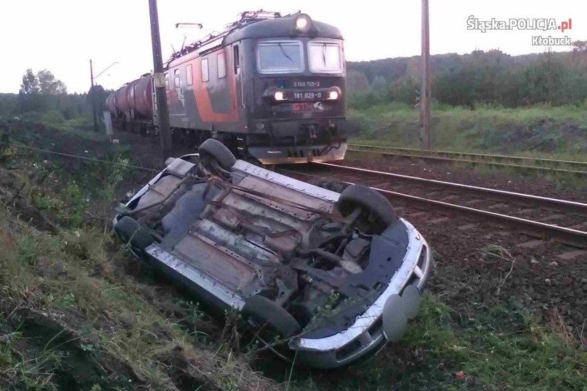 Kłobuck: Kierowca z 3 promilami spadł z nasypu kolejowego