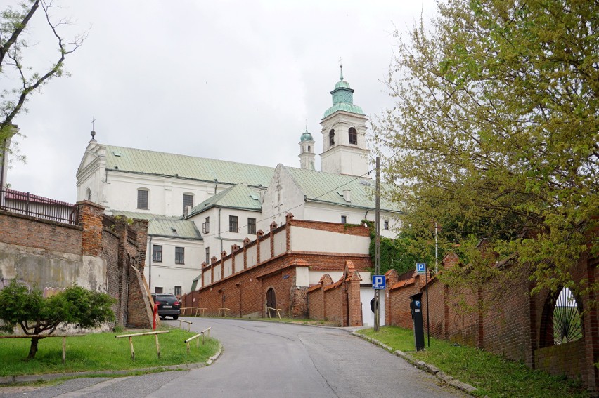 Lubelska ulica Bernardyńska na starych zdjęciach i teraz. Widać różnicę? Zobaczcie sami!