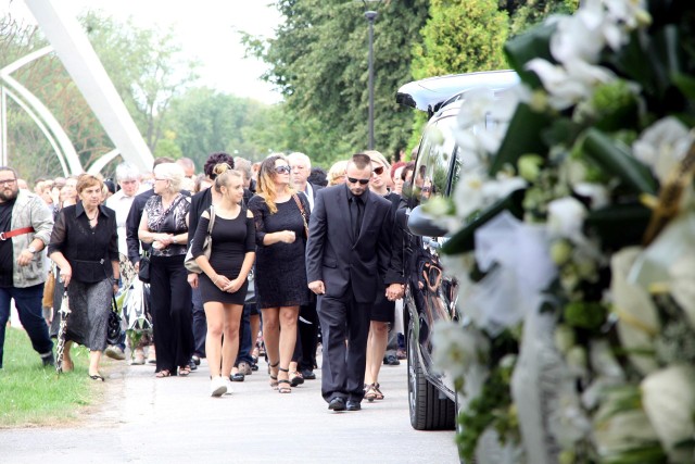 Pogrzeb Konrada Gacy. Znany dietetyk pochowany w Lublinie. Pożegnały go tłumy ludzi