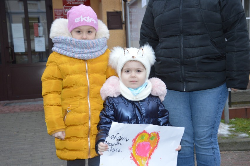 Słaboszów. Protestowali przeciwko likwidacji szkoły w Janowicach