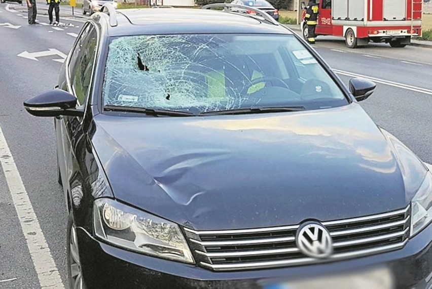 Rozbity samochód Grzegorza Z. trafił na policyjny parking