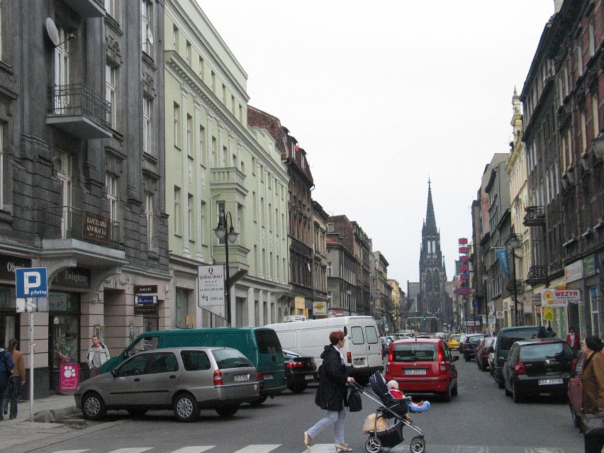 Urodziny ulicy Mariackiej w Katowicach. Mariacka dziś i dawniej. Poznajecie te zdjęcia? 