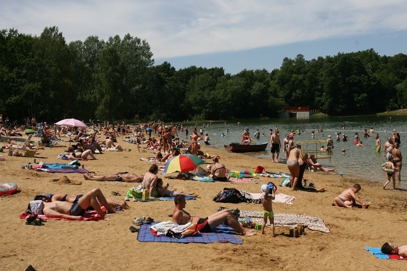 W Arturówku ratownicy będą czuwać w weekend na kąpielisku i...