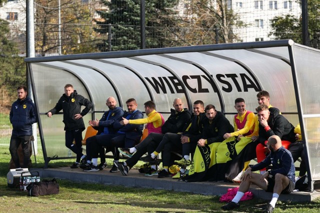 Wieczysta Kraków ma olbrzymią kadrę jak na III-ligowe standardy