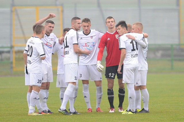 Piłkarze Ruchu Zdzieszowice mają czego żałować po starciu ze swoim imiennikiem z Radzionkowa.