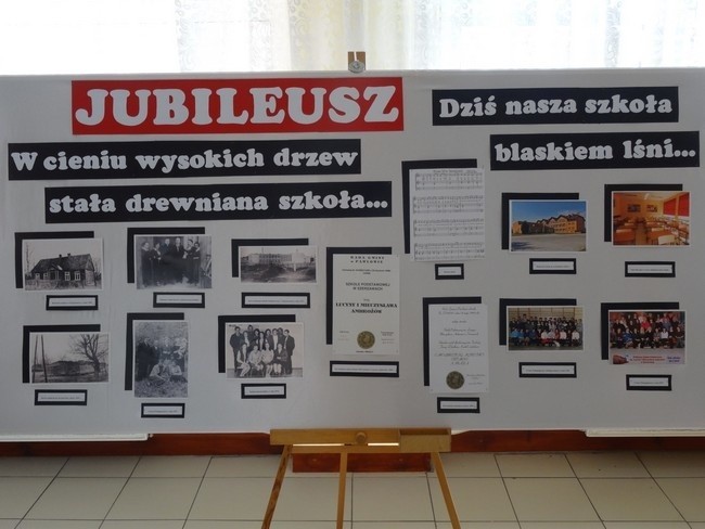 Jubileusz 20-lecia nadania imienia Lucyny i Mieczysława Ambrożów Publicznej Szkole Podstawowej w Szerzawach
