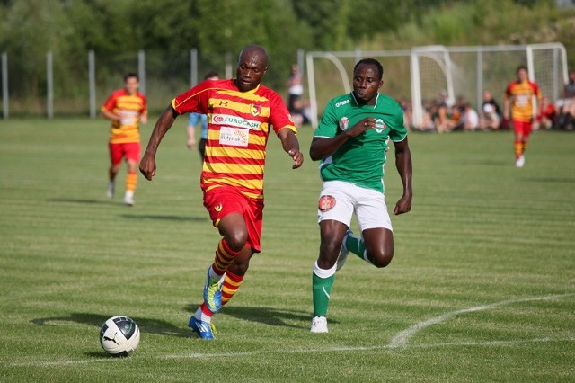 Kameruńczyk Christian Bekamenga strzelił gola dającego żółto-czerwonym zwycięstwo.