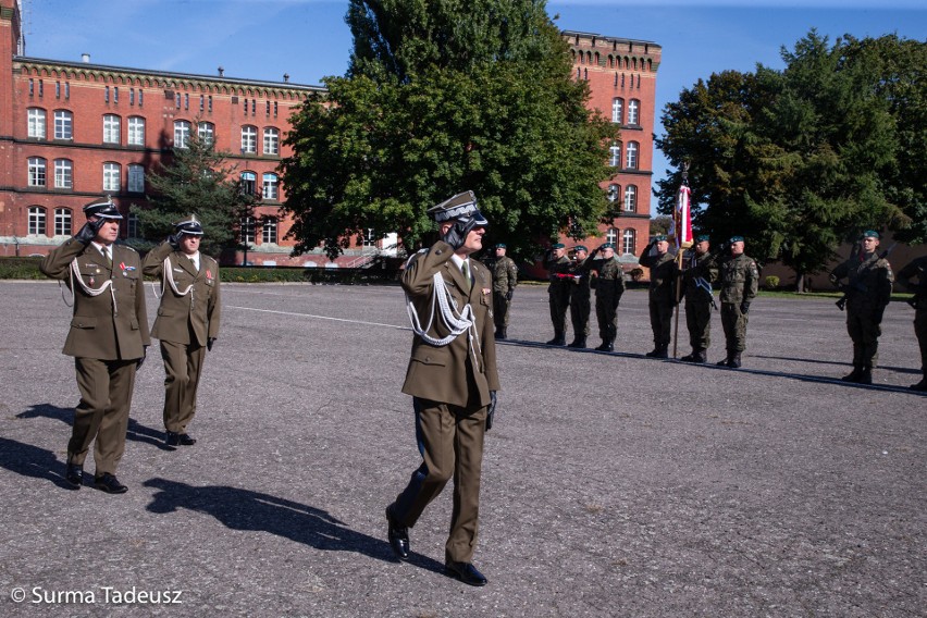 2 stargardzki batalion saperów ma nowego dowódcę. Podpułkownik Artur Tarnowski zastąpił podpułkownika Mirosława Zybera