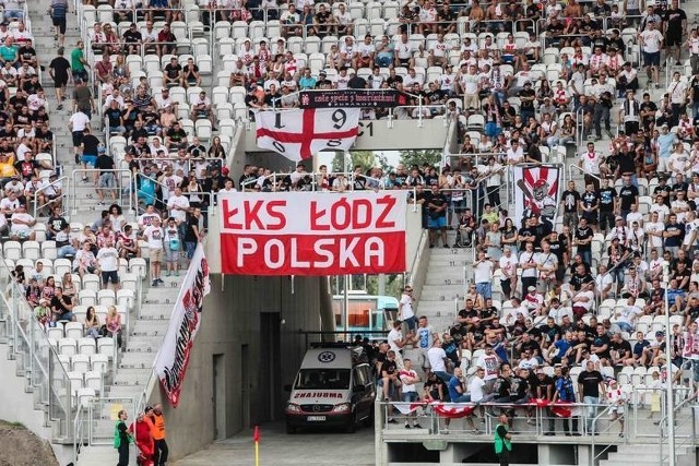 Kibice Łódzkiego Klubu Sportowego będą mogli w skromnej liczbie pojechać do Raciąża na mecz z Błękitnymi