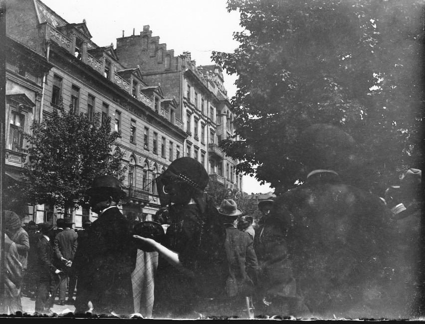 Kraków, manifestacja związana z przewrotem majowym 1926...