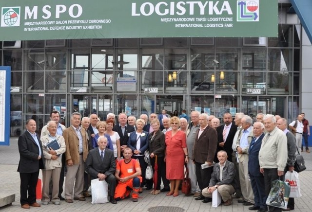 Na wycieczkę po Międzynarodowym Salonie Przemysłu Obronnego w Kielcach zaproszono współpracujących ze związkiem na przestrzeni wielu lat.