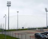 Nowy balon stanął przy stadionie Lecha Poznań. Przyczynili się do tego kibice