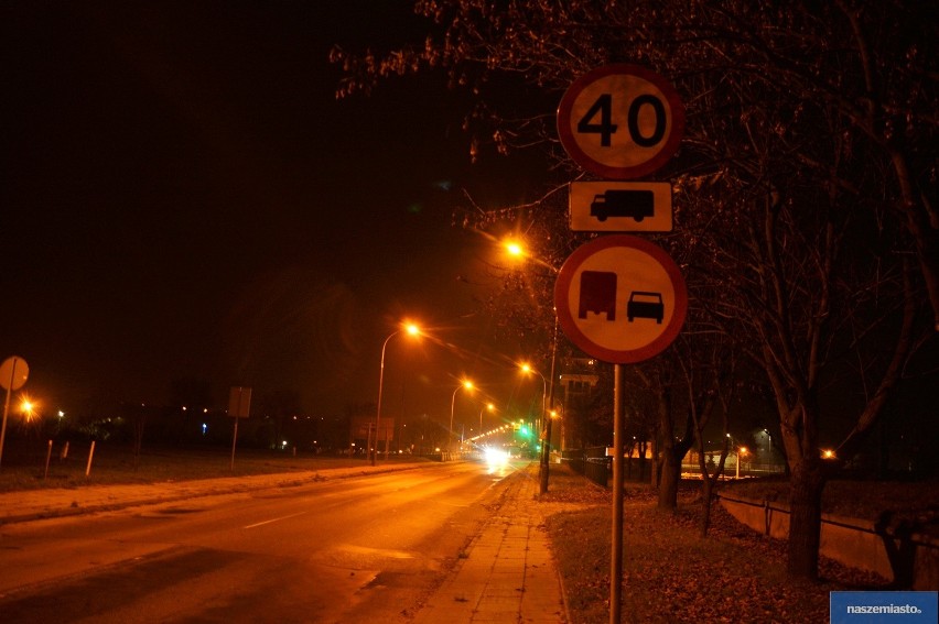 "Kontrola prędkości" na tamie we Włocławku. Tablica pokazuje błędne informacje