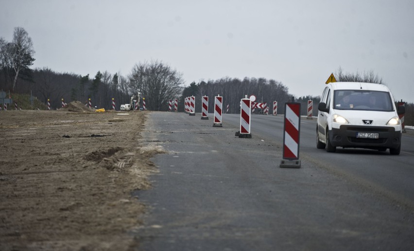 Dziś pokonanie trasy ze Szczecina do Gdańska zajmuje ponad...