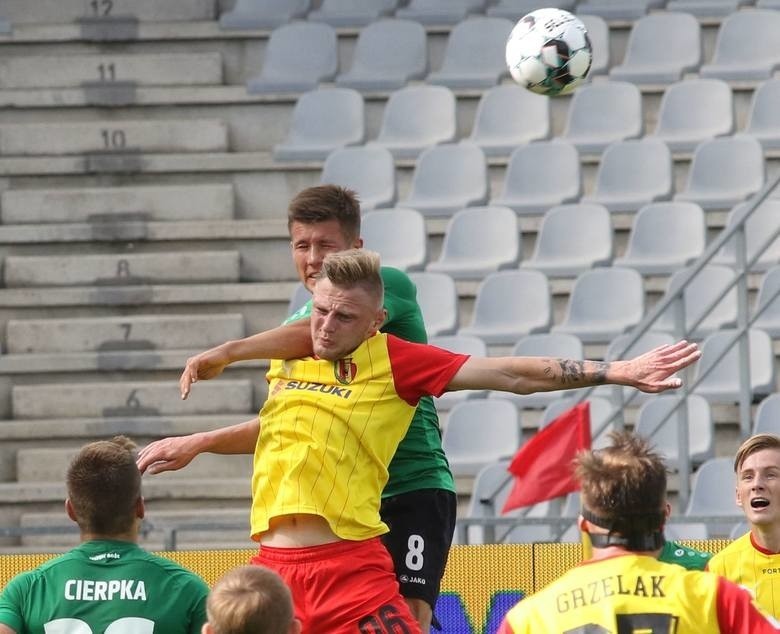 Niedzielny mecz Korony Kielce z ŁKS został odwołany! Powodem jest koronawirus u dwóch zawodników łódzkiego klubu