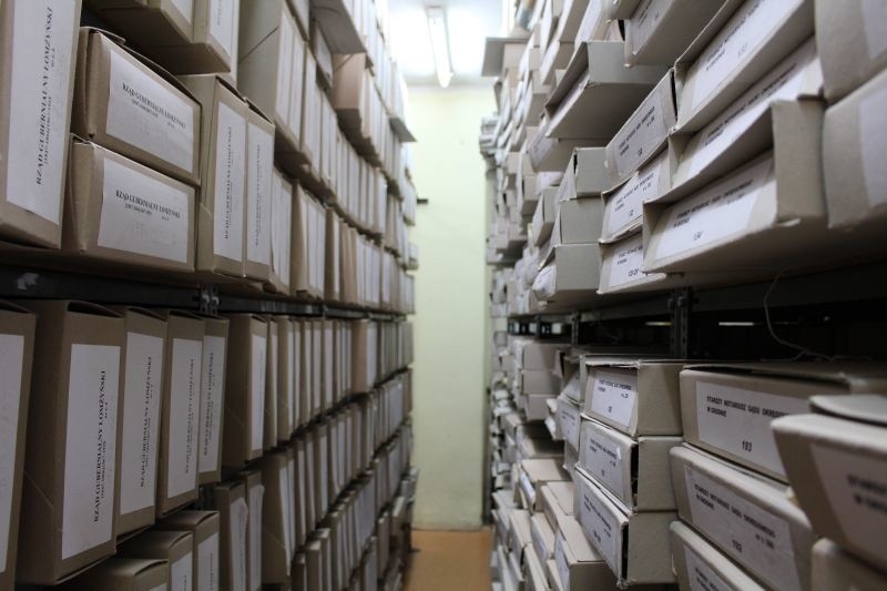 Dzień otwarty w Archiwum Państwowym. Cenne dokumenty były na wyciągnięcie ręki (wideo, zdjęcia)