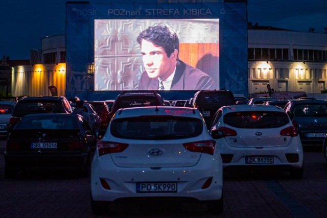 Na regularne seanse filmowe pod chmurką w ostatnich latach zapraszało Centrum Kultury „Zamek Krzyżacki”. Czy je wznowi? 