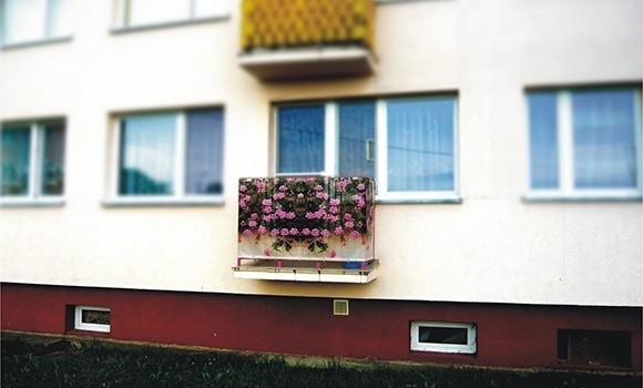 Osłony balkonowe to idealne zabezpieczenie prywatnej...