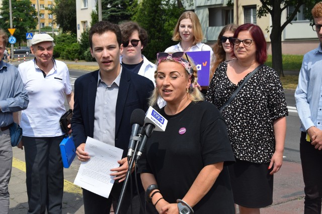 Od lewej: Patryk Fajdek i Anna Żytkowska-Prusz mówili podczas konferencji o problemach miasta w związku z obecnymi  upałami.