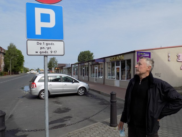 Przepisy dotyczące parkowania na ul.Mickiewicza zostały na prośbę mieszkańców zmienione.