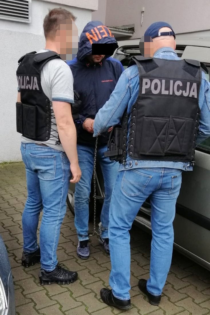 Czyżby policjanci z Poznania i z Bydgoszczy rozbili gang...