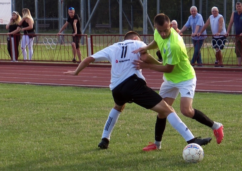 MKS Kańczuga - Czarni Pawłosiów 3:2.