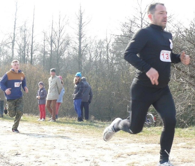 W Biegu Pamięci Żołnierzy Wyklętych na Klekocie wziął udział sam przewodniczący Rady Powiatu Jacek Włodarczyk.