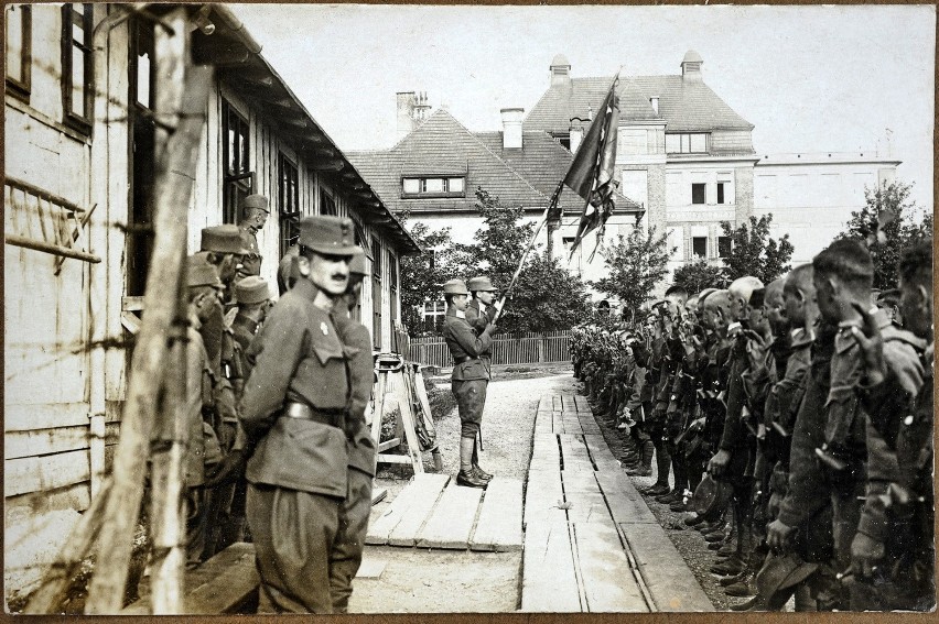Unikatowy album fotografii 49 Pułku Piechoty Austro-Węgier,...
