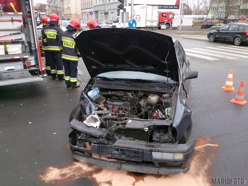 Groźny wypadek na skrzyżowaniu ul. Wrocławskiej,...