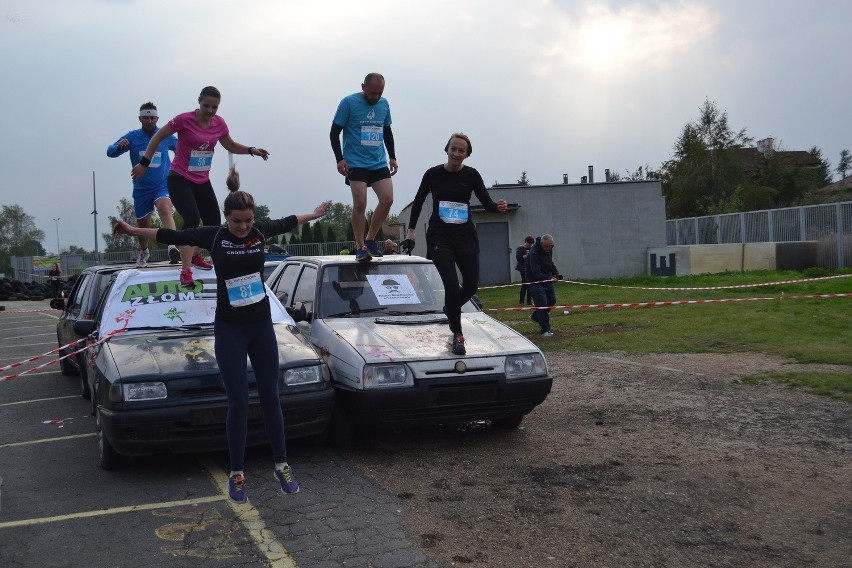 City Cross Częstochowa: 230 biegaczy na trasie miejskiego katorżnika [ZDJĘCIA]