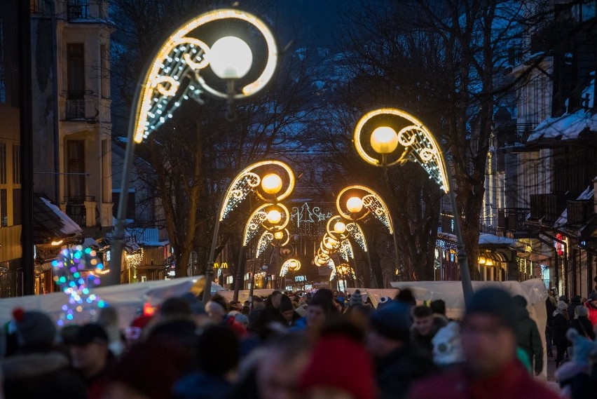 Sylwester Zakopane 2019/2020. Tłumy czekają na wielki koncert [ZDJĘCIA]