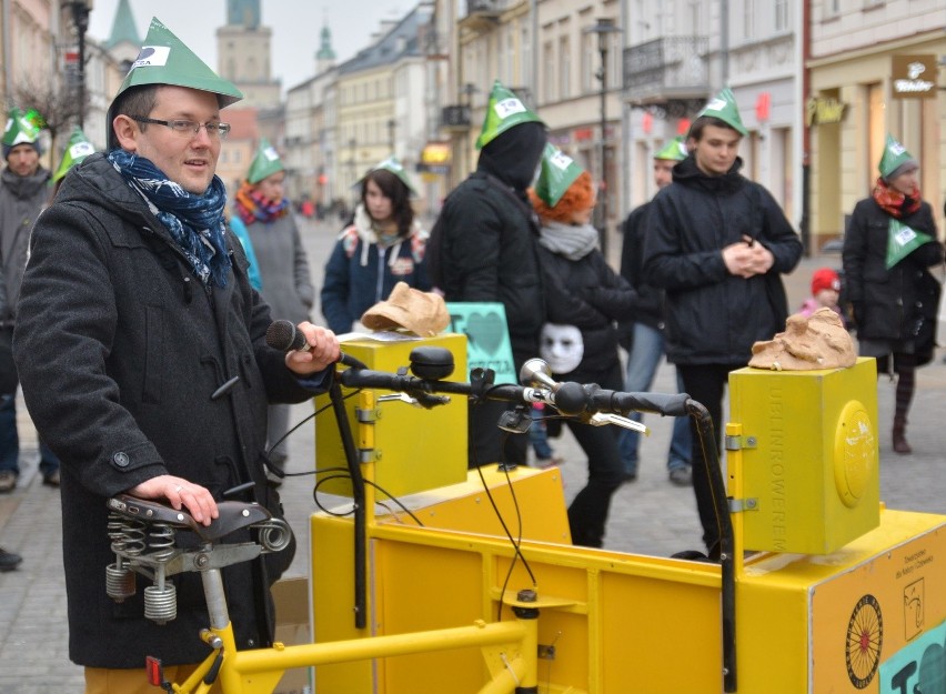 W Lublinie manifestowali w obronie Puszczy Białowieskiej