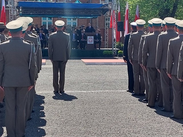 Prezydent Andrzej Duda bierze dziś udział w obchodach Święta Straży Granicznej w Centralnym Ośrodku Szkolenia Straży Granicznej im. Marszałka Józefa Piłsudskiego w Koszalinie.