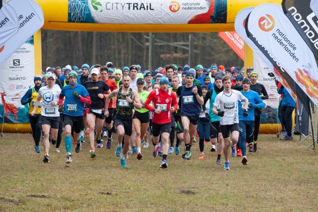 30 października odbędzie się pierwszy (z pięciu) biegów City-Trail w Bydgoszczy. Na zdjęciu uczestnicy biegu City-Trail, który zorganizowano 20 lutego br.