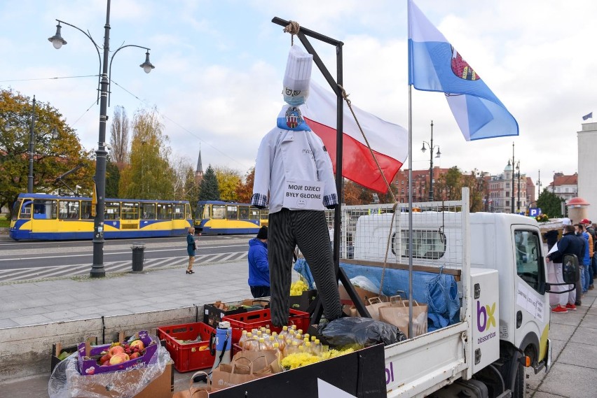Protest branży gastronomicznej w Toruniu.