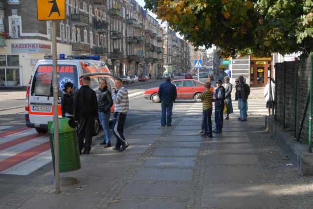 Potrącona kobieta trafiła do szpitala przy Unii Lubelskiej.