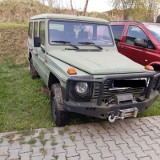Kraków. Land rover i mercedes do kupienia na przetargu AMW. Samochody i sprzęt z demobilu czekają na nabywców