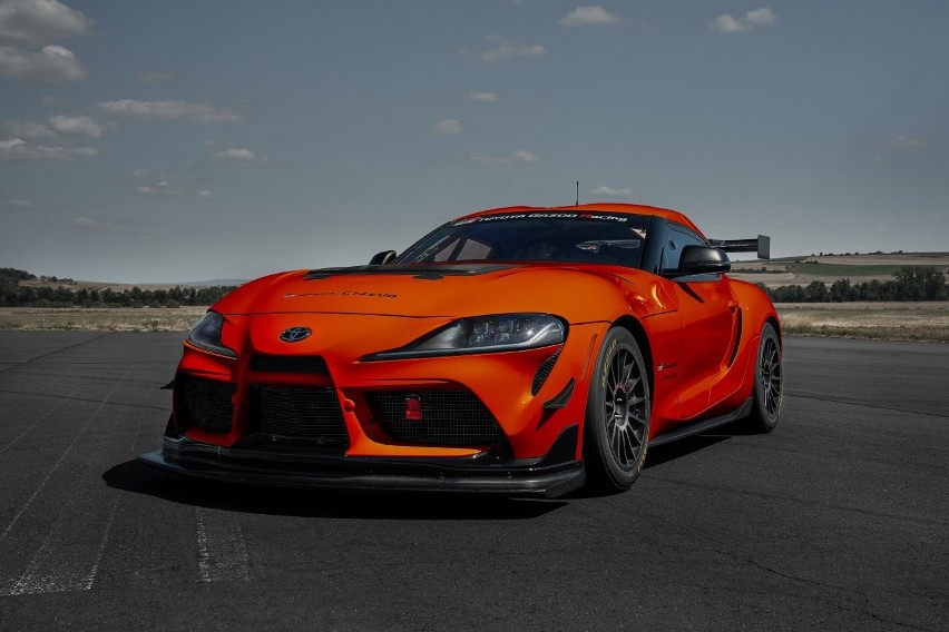 Toyota GR Supra GT4 EVO zadebiutuje na torze wyścigowym,...