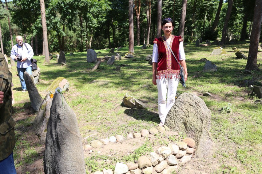 Kurniki w Kruszynianach. Decyzja ma być jeszcze w lipcu. Czy park krajobrazowy uratuje tatarską wieś?