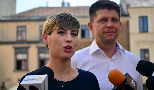 Urszula Bury i Ryszard Petru podczas kampanii wyborczej na Starym Mieście w Lublinie