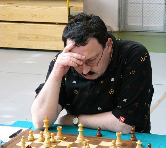 Jednym z uczestników turnieju jest ukraiński arcymistrz Władymir Małaniuk.