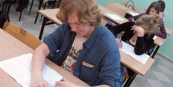 Egzamin gimnazjalny 2010 OPERON. Test próbny matematyczno przyrodniczy Odpowiedzi pytania arkusze
