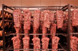 Rekordowo wysoki wzrost cen wieprzowiny. Rolnicy się cieszą, konsumenci - mniej