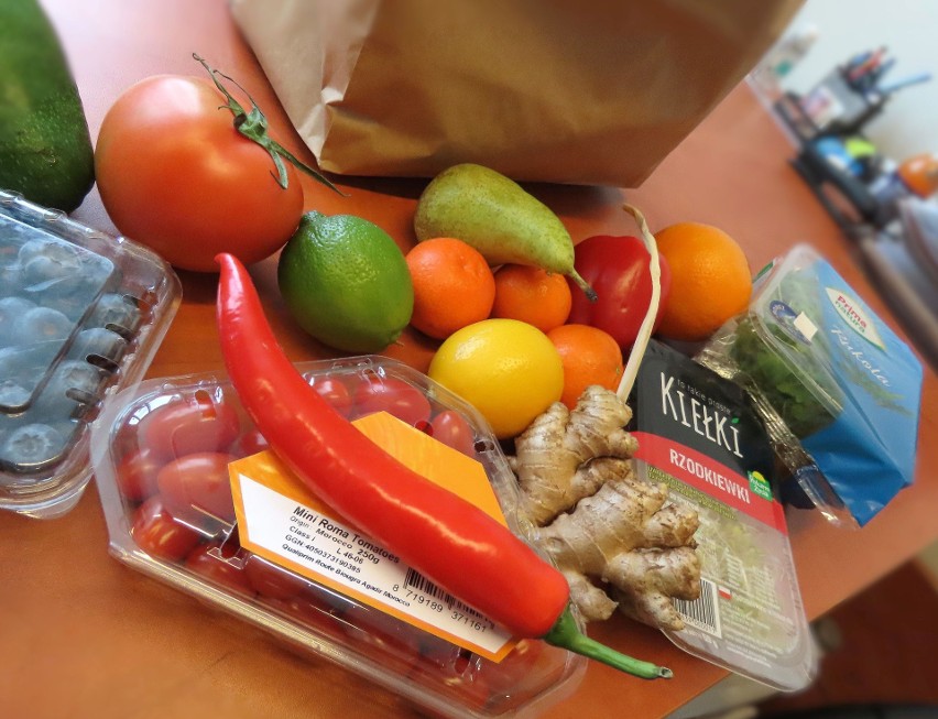 Najświeższe owoce i warzywa z dostawą do domu. Firma Listek z Kielc uruchomiła internetowy warzywniak. W sprzedaży produkty z regionu