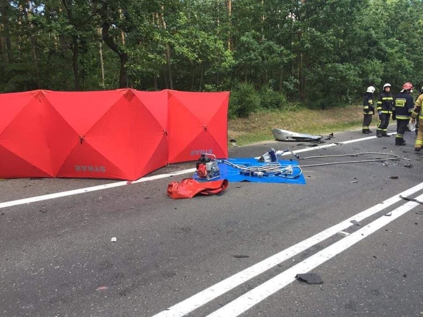 Tragedia na trasie Bydgoszcz-Toruń. Zginęła jedna osoba, cztery zostały ranne