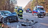 Groźny wypadek w gminie Drohiczyn. Zderzenie Volkswagena z Fordem. Trzy osoby przetransportowane do szpitala, w tym 5-letnie dziecko