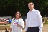 Premier Mateusz Morawiecki z wizytą w Lęborku. Odwiedził także budowę hospicjum w Pogorzelicach